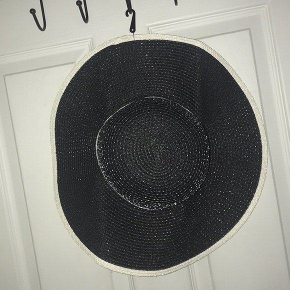 Sun hat